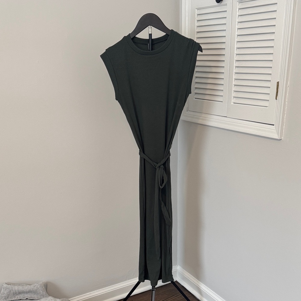 Alya Black Maxi Dress with Belt